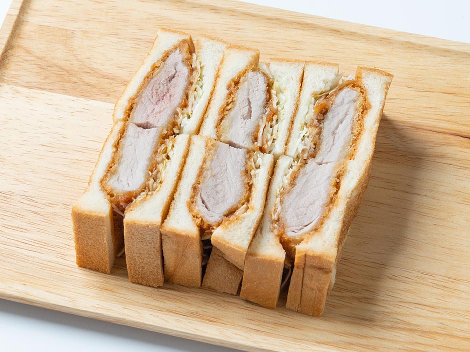 ヒレかつサンド(写真)