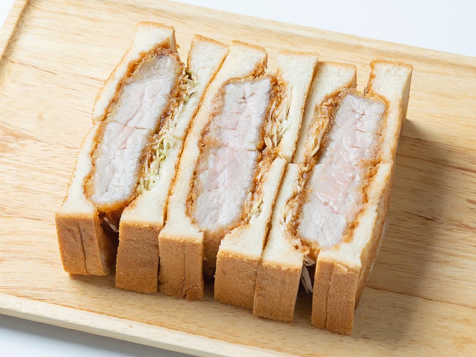 特選厚切りロースかつサンド(写真)